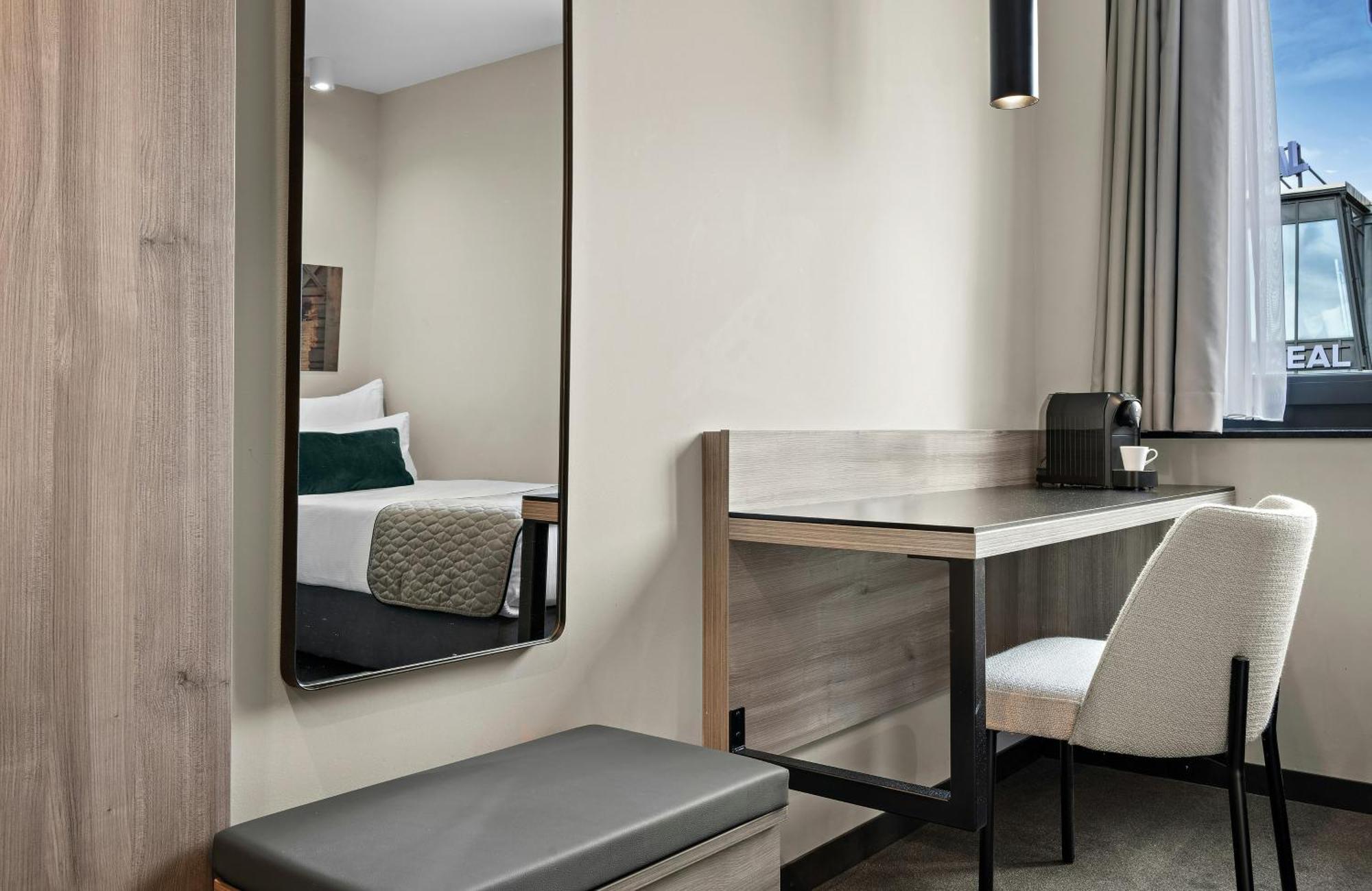 Comfort Single Room