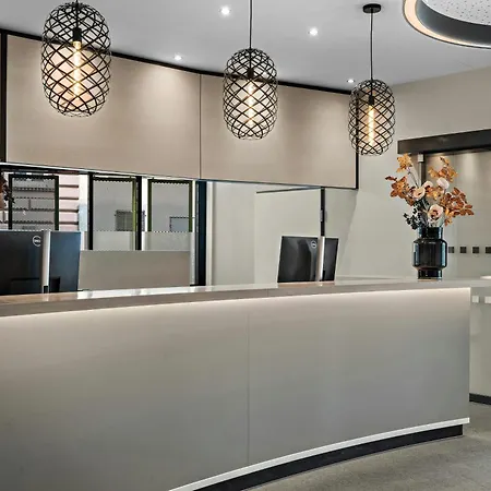 Leonardo Hotel Vienna City West-2